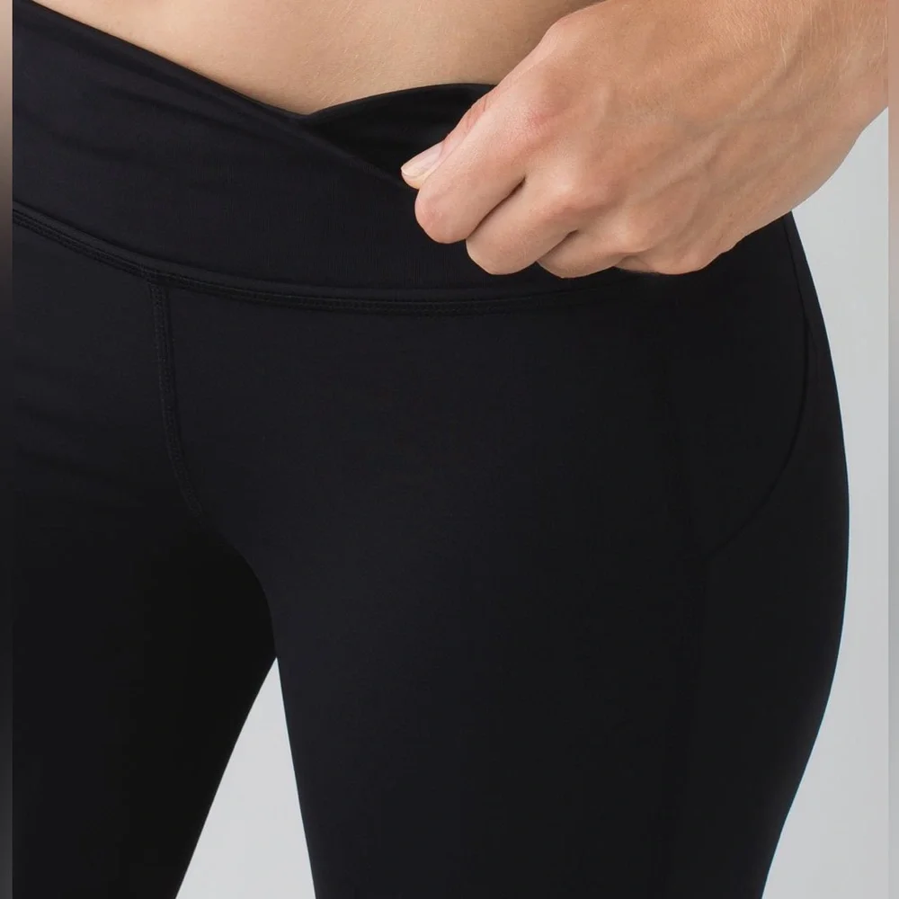 Lululemon Pace Rival Crop *22” Side Pockets in Solid‎ Black Size 4